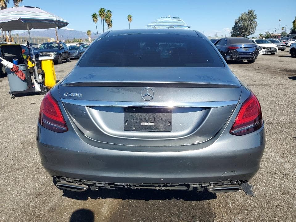 2019 MERCEDES-BENZ C 300 6