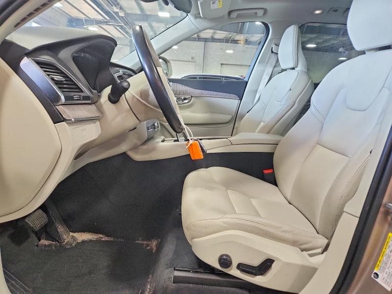 2023 VOLVO XC90 CORE 7