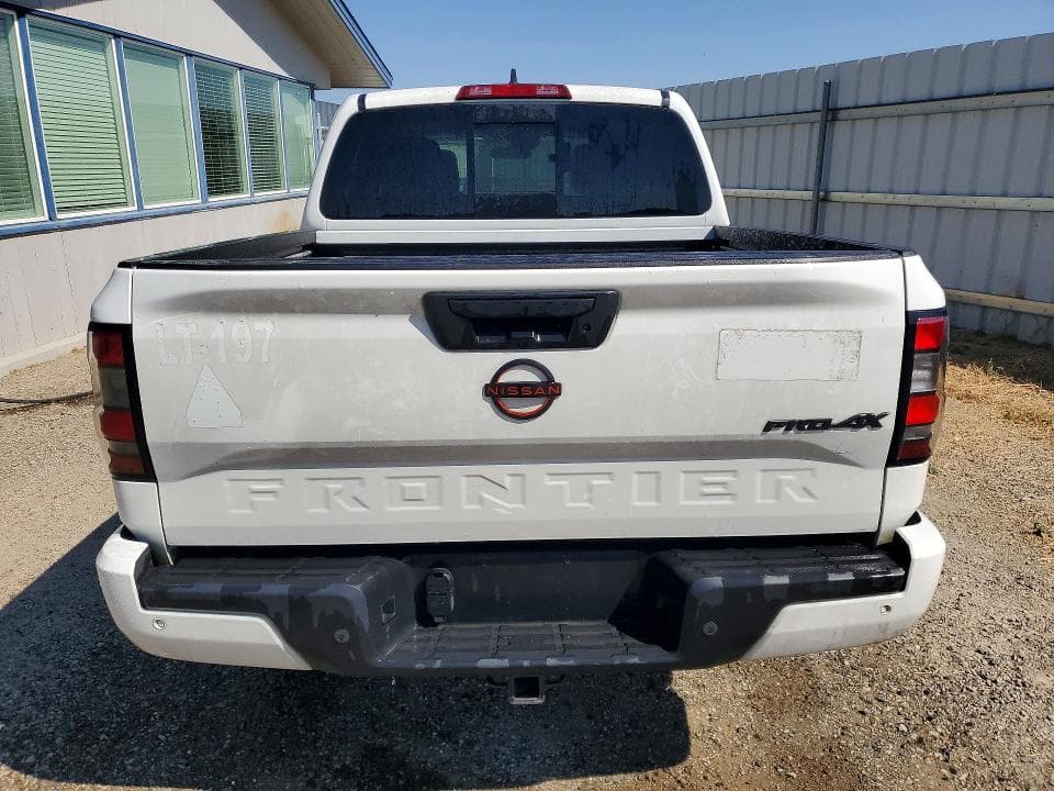 2024 NISSAN FRONTIER PRO-4X 6