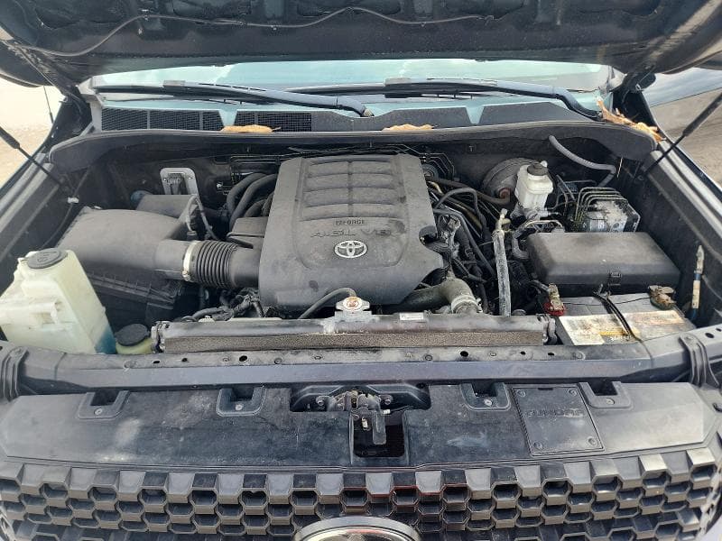 2019 TOYOTA TUNDRA SR 11