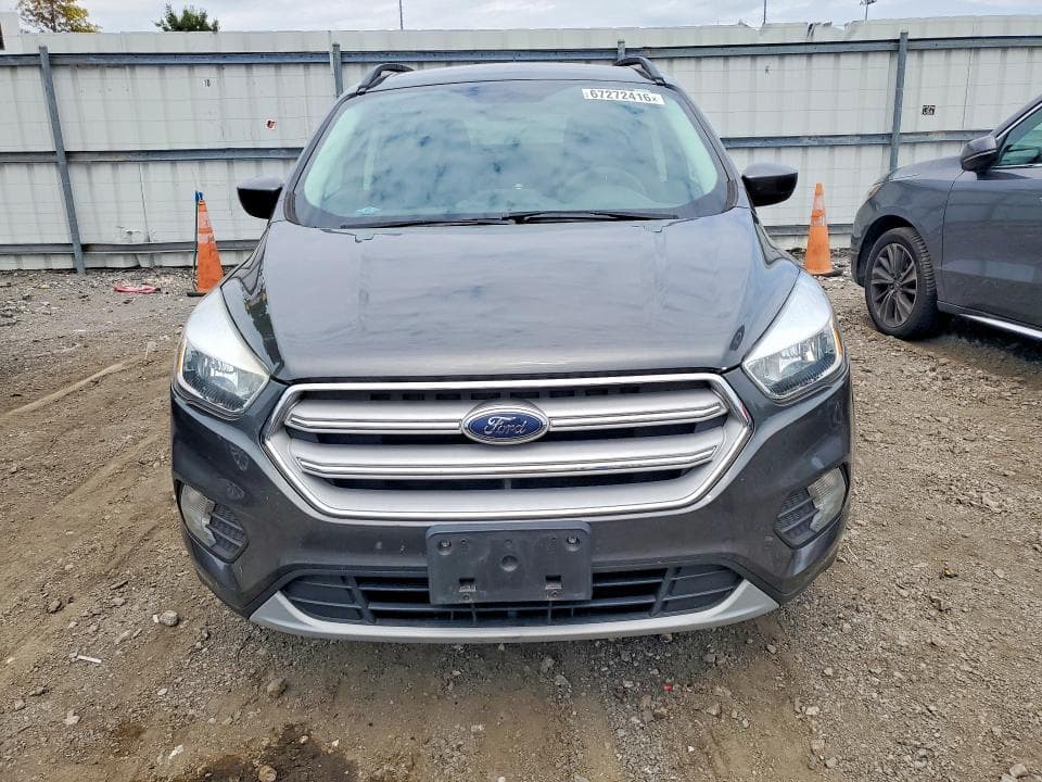 2018 FORD ESCAPE SE 5