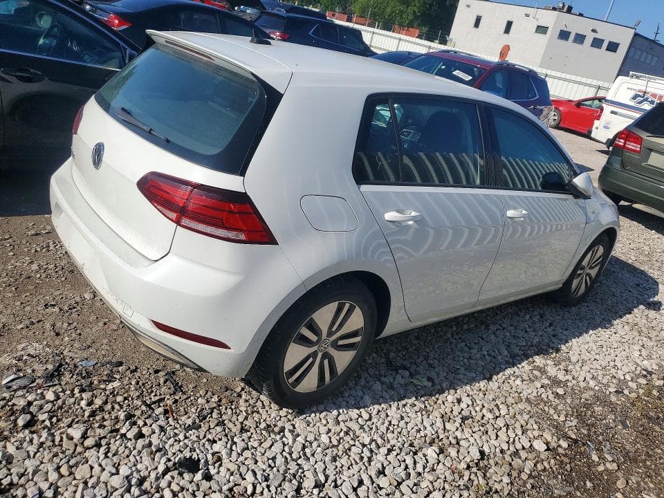 2017 VOLKSWAGEN E-GOLF SE 3