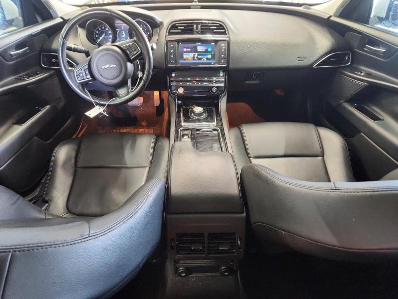 2018 JAGUAR XE 8