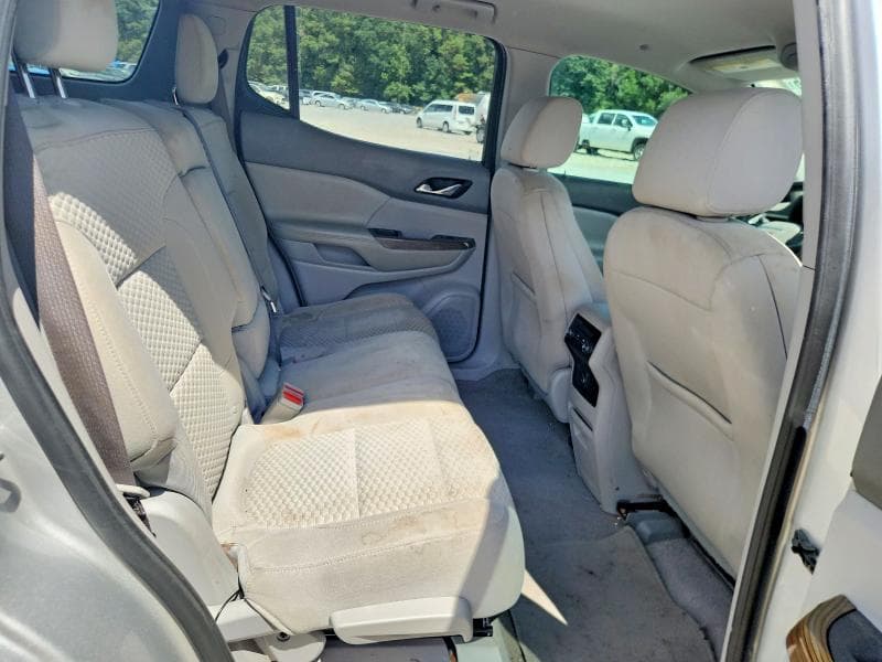 2018 GMC ACADIA SLE 11