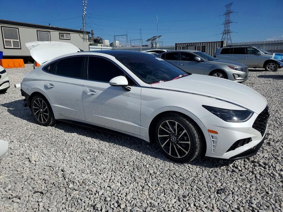 2022 HYUNDAI SONATA LIMITED 4