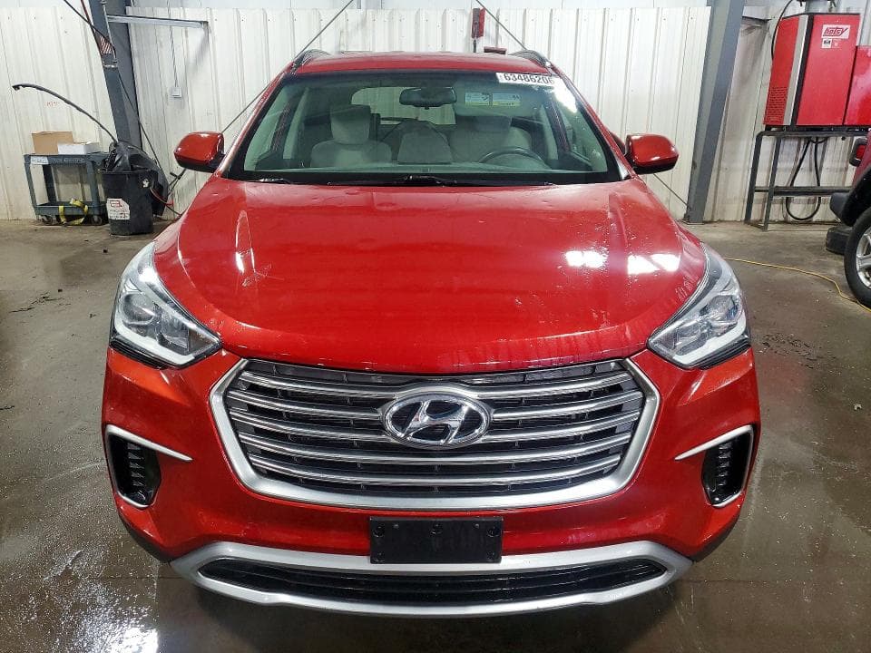 2018 HYUNDAI SANTA FE SE 5
