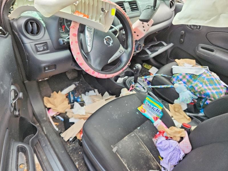 2019 NISSAN VERSA S PLUS 8
