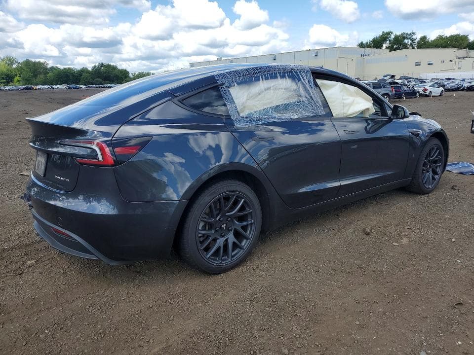 2024 TESLA MODEL 3 3
