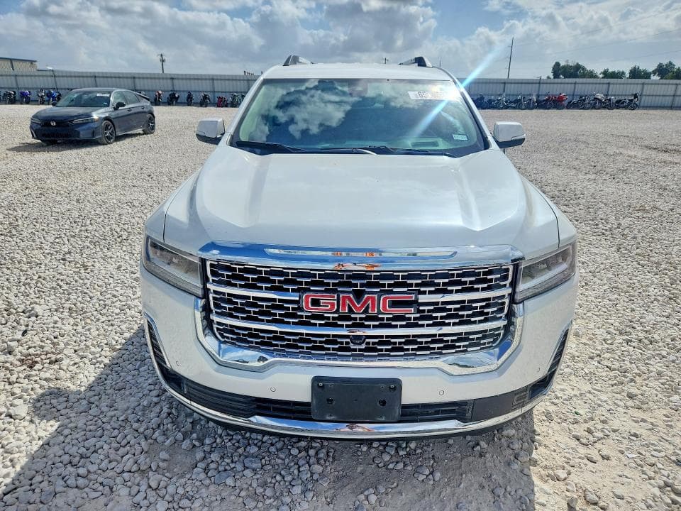 2022 GMC ACADIA DENALI 5