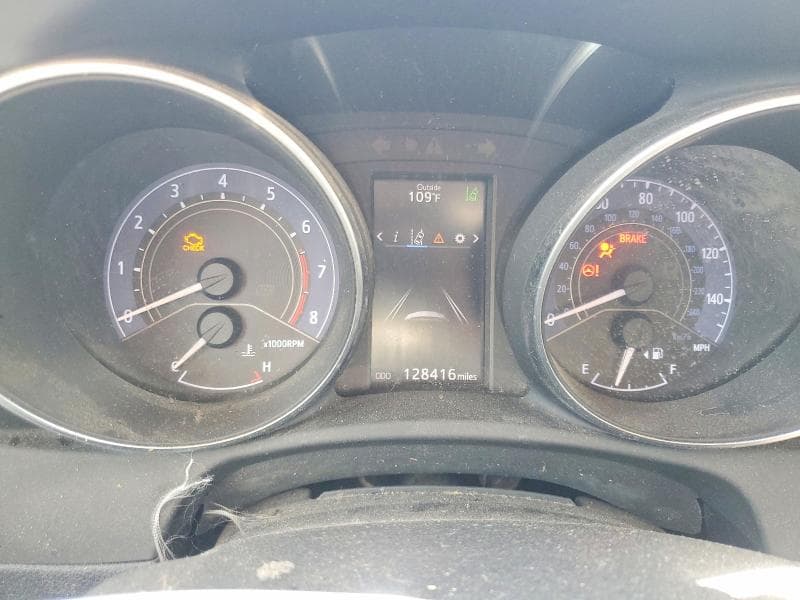 2017 TOYOTA COROLLA IM BASE 9