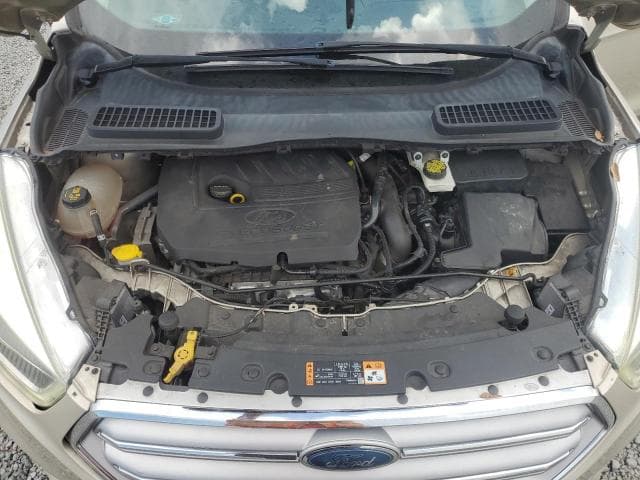 2017 FORD ESCAPE SE 12