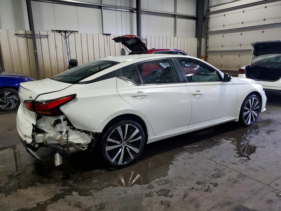 2019 NISSAN ALTIMA SR 3