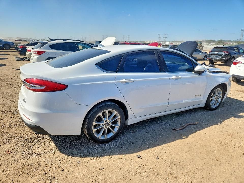 2019 FORD FUSION SE 3