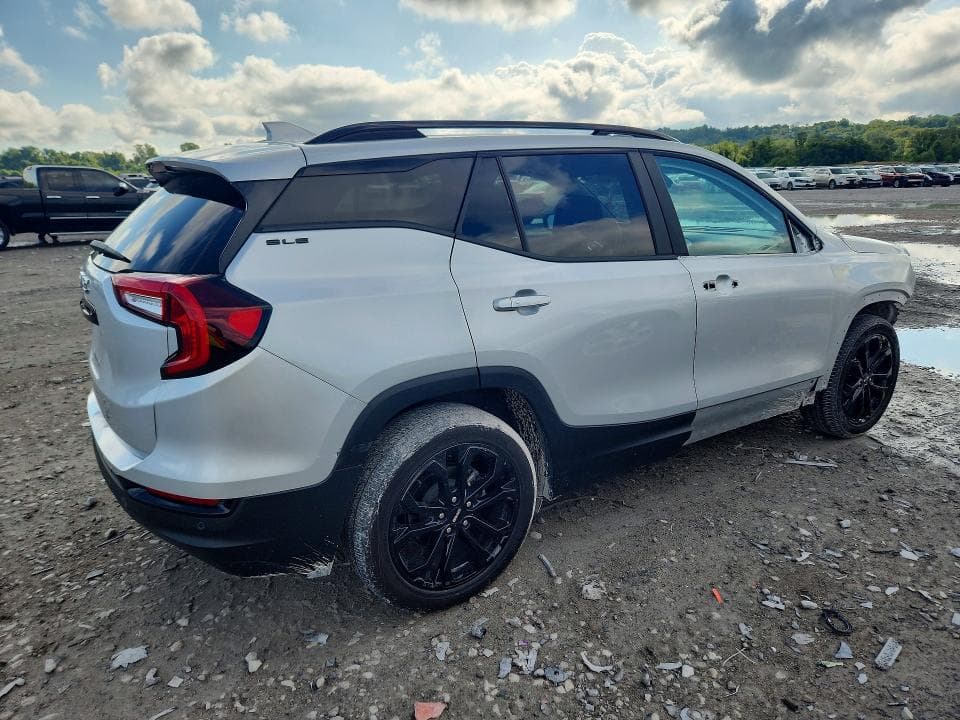 2022 GMC TERRAIN SLE 3