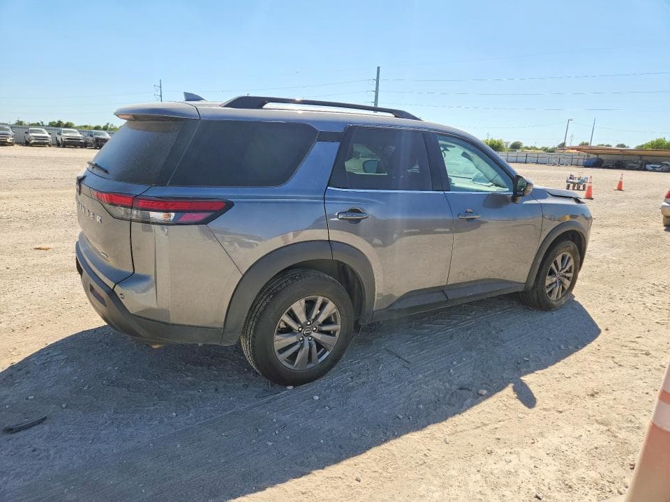 2025 NISSAN PATHFINDER SV 3