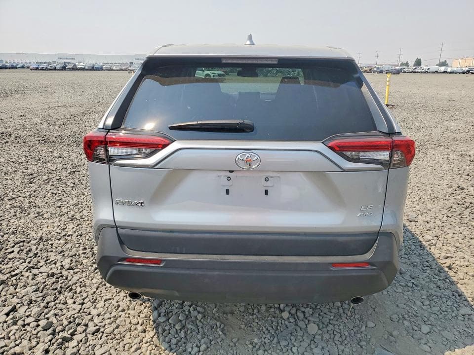 2024 TOYOTA RAV4 LE 6