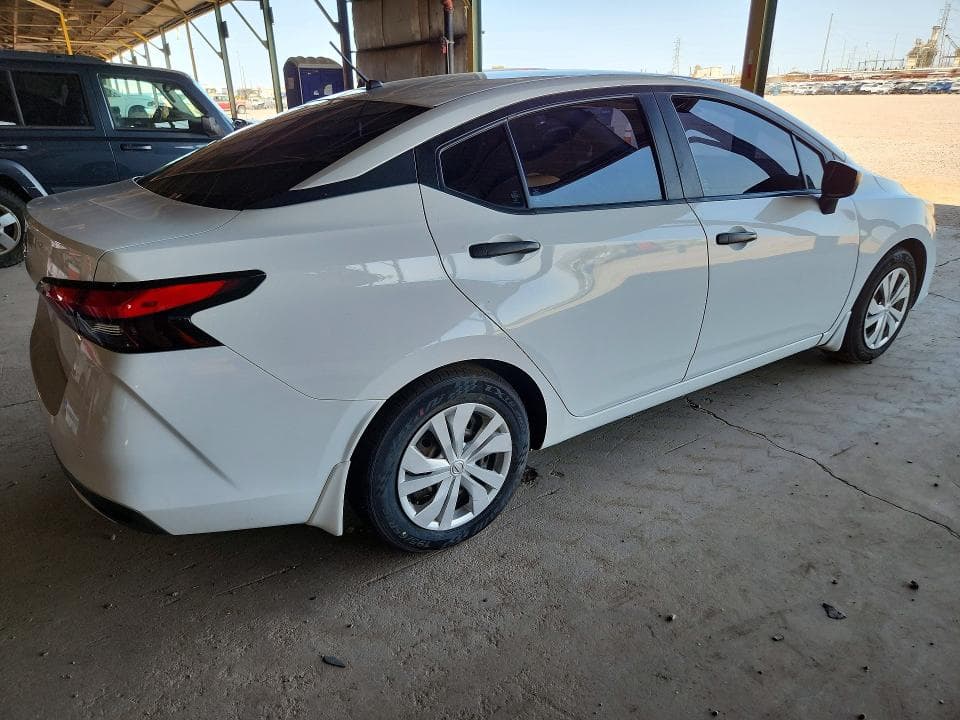 2020 NISSAN VERSA S 3