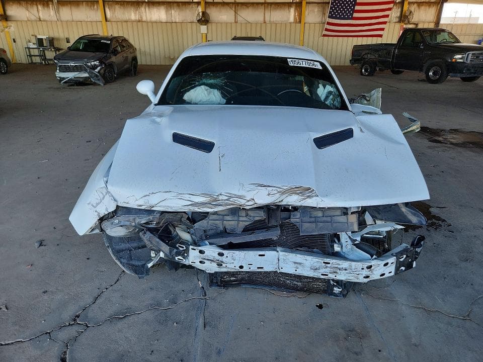 2019 DODGE CHALLENGER SXT 5