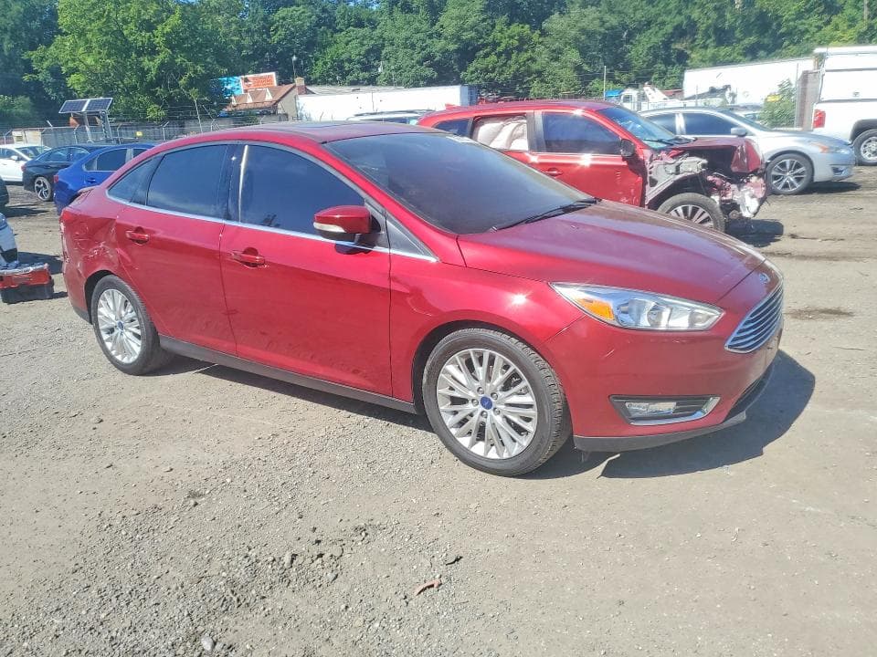 2017 FORD FOCUS TITANIUM 4