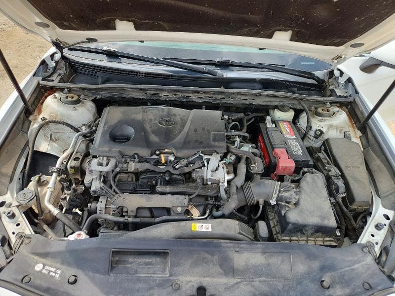 2018 TOYOTA CAMRY LE 11