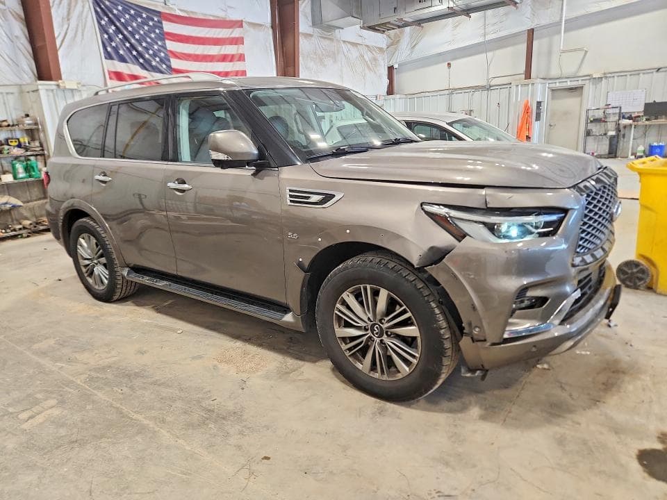 2018 INFINITI QX80 BASE 4