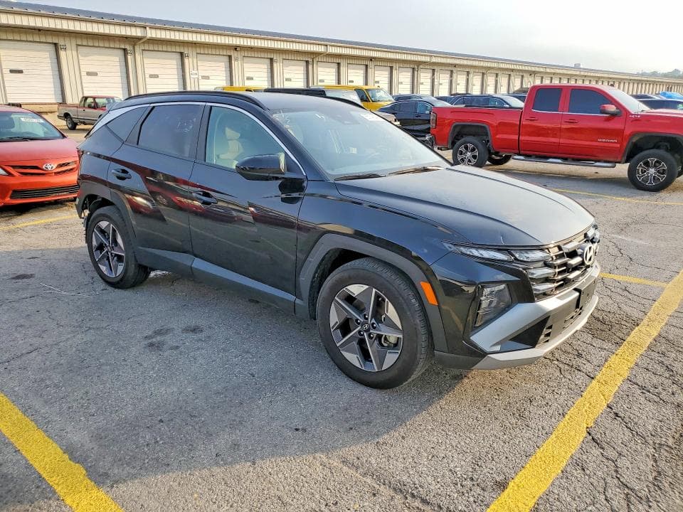 2025 HYUNDAI TUCSON SEL 4