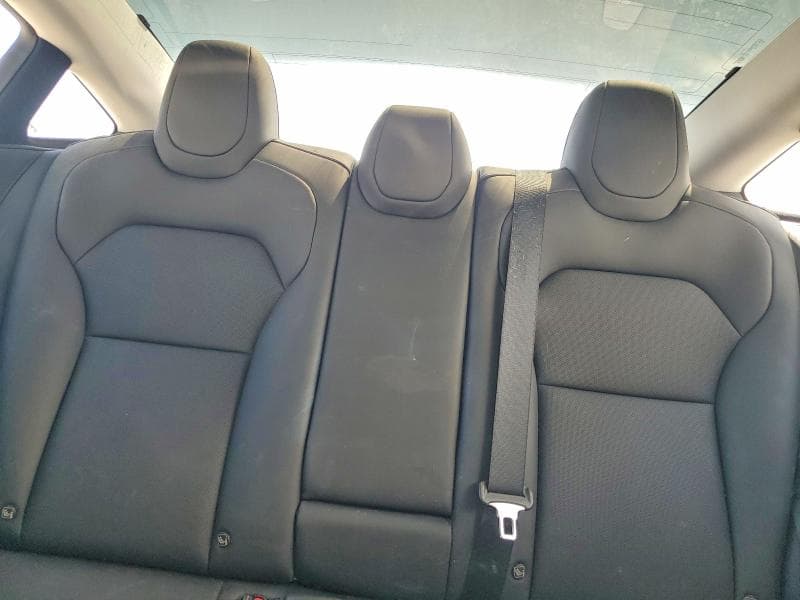 2025 TESLA MODEL 3 10