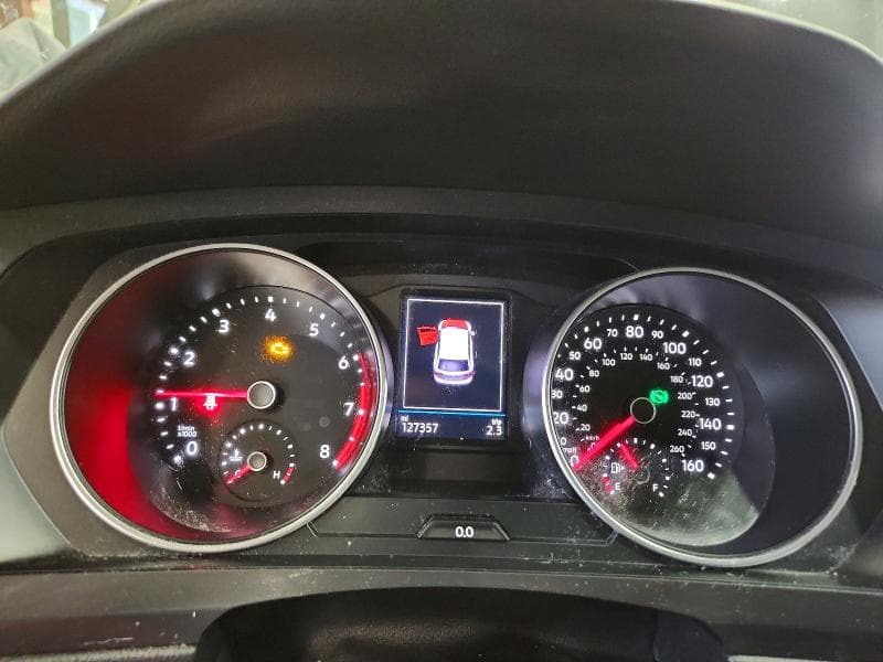 2020 VOLKSWAGEN TIGUAN SE 9