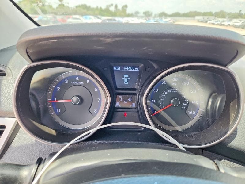 2017 HYUNDAI ELANTRA GT BASE 9