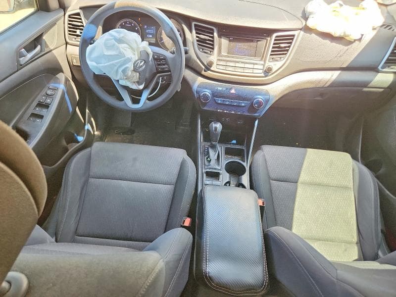 2017 HYUNDAI TUCSON SE 8