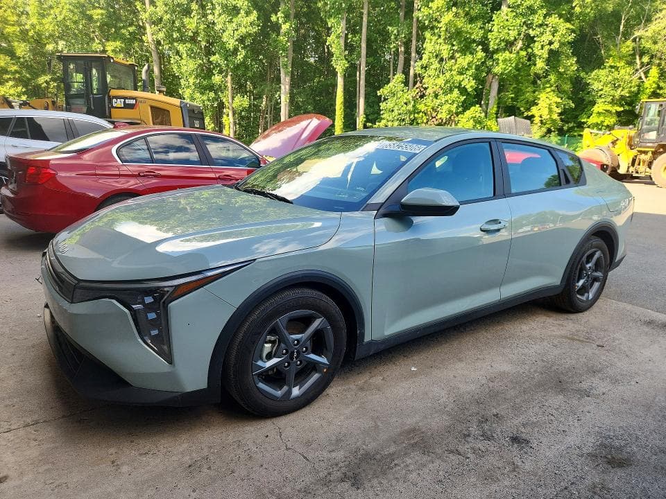 2025 KIA K4 LXS - 1