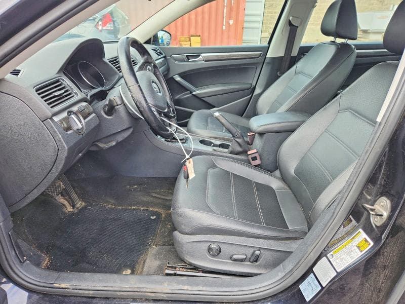 2018 VOLKSWAGEN PASSAT SE 7