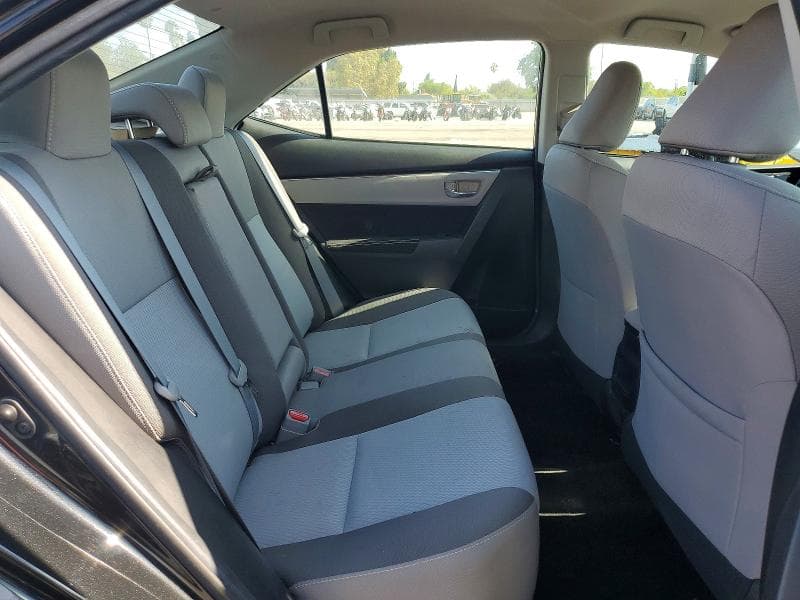 2018 TOYOTA COROLLA LE 10