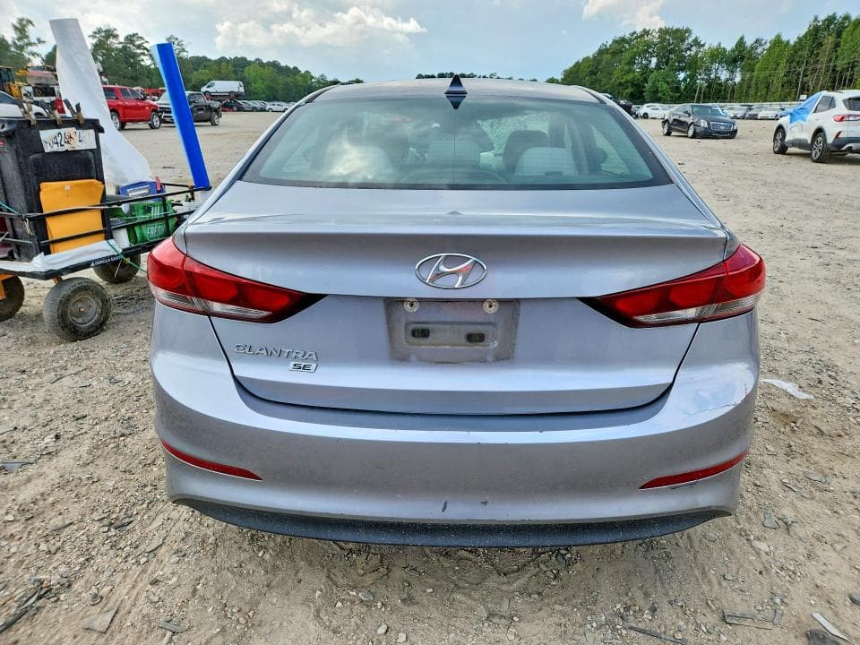 2017 HYUNDAI ELANTRA SE 6