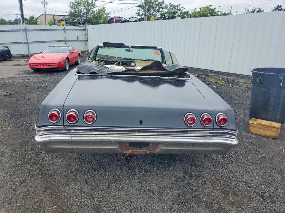 1965 CHEVROLET IMPALA 6