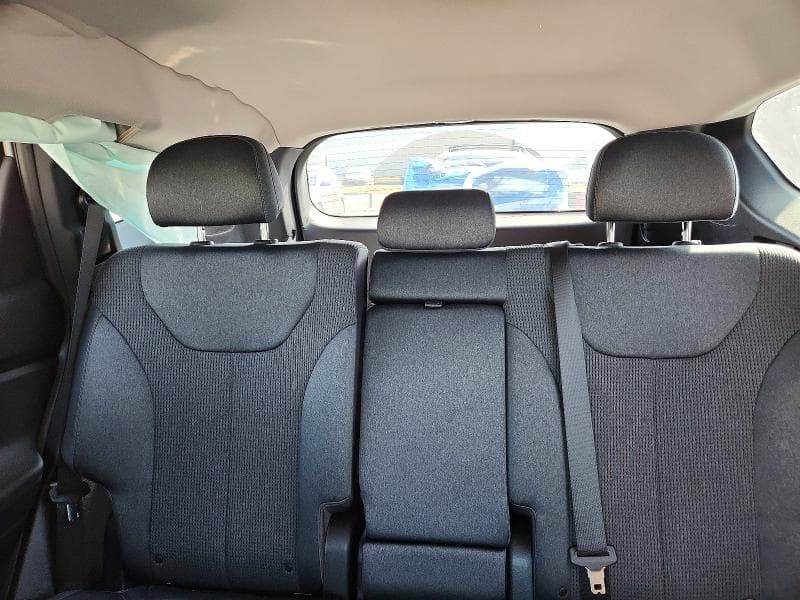 2019 HYUNDAI SANTA FE SE 10