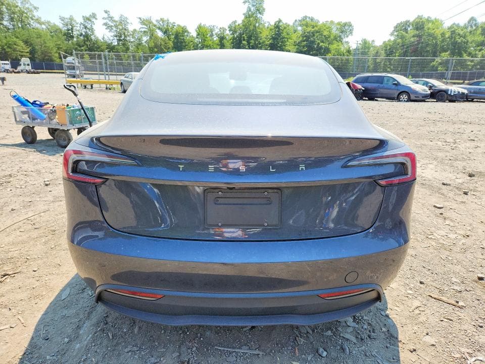 2024 TESLA MODEL 3 6