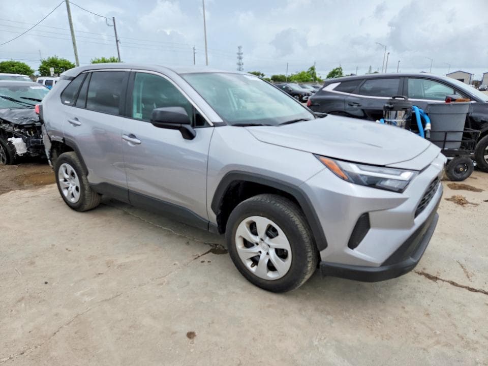 2025 TOYOTA RAV4 LE 4