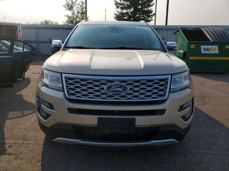 2017 FORD EXPLORER PLATINUM 5
