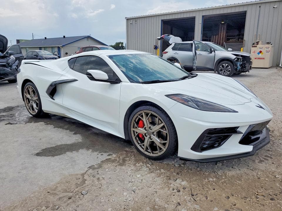 2022 CHEVROLET CORVETTE STINGRAY 2LT 7