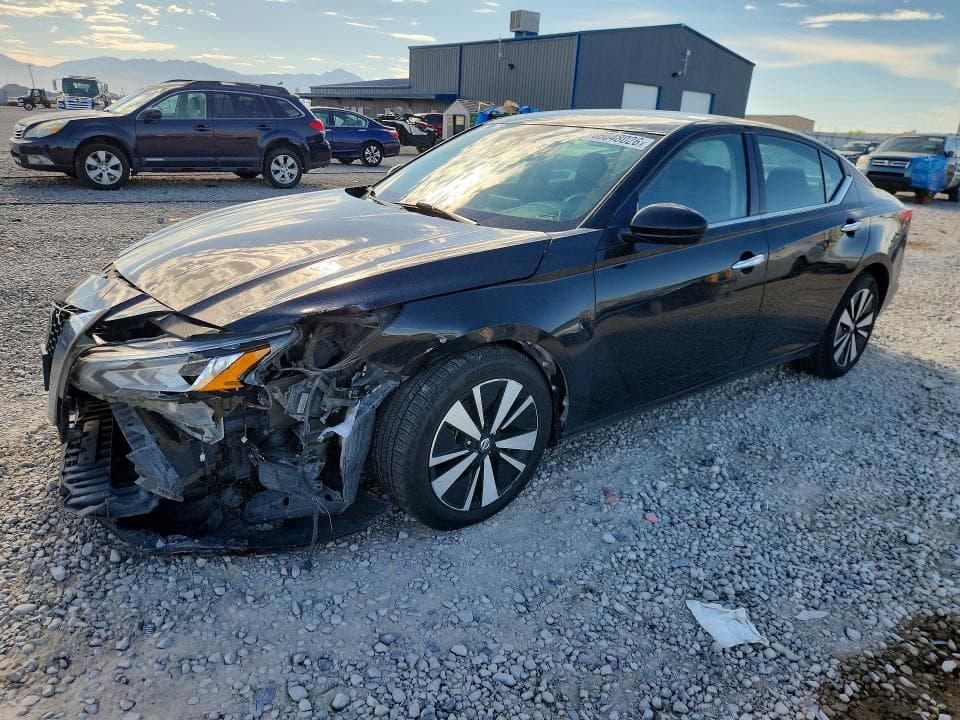 2021 NISSAN ALTIMA SV