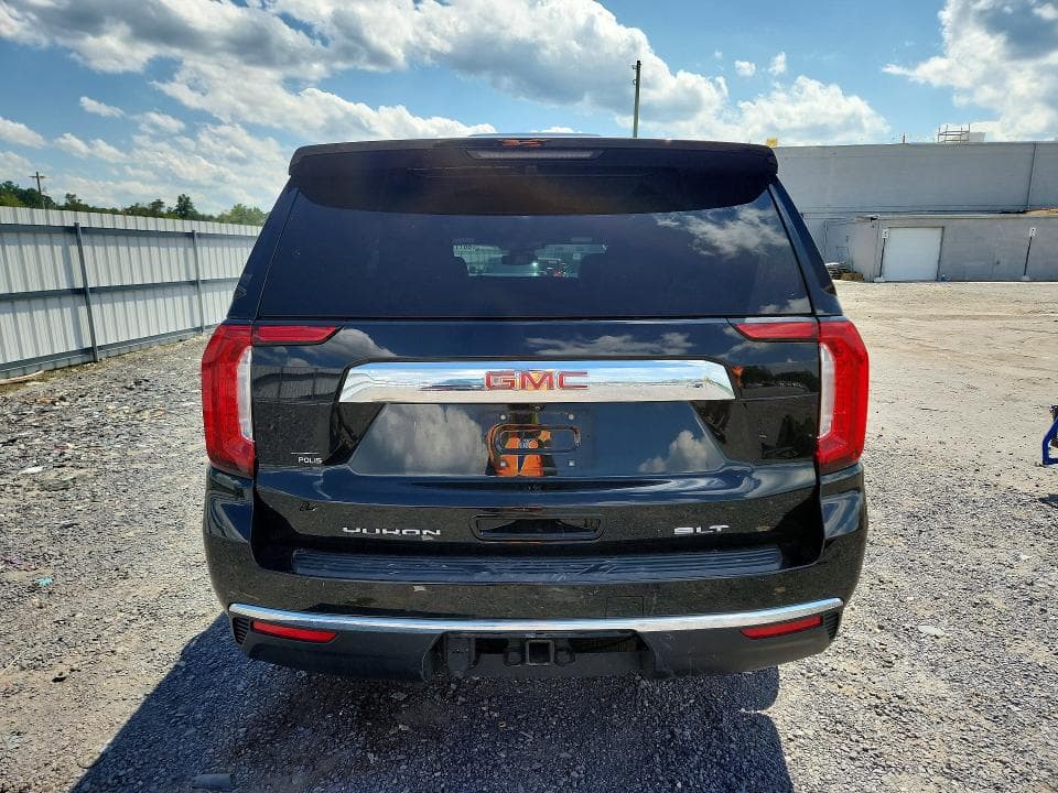2023 GMC YUKON SLT 6