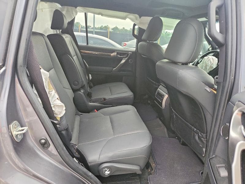 2023 LEXUS GX 460 10
