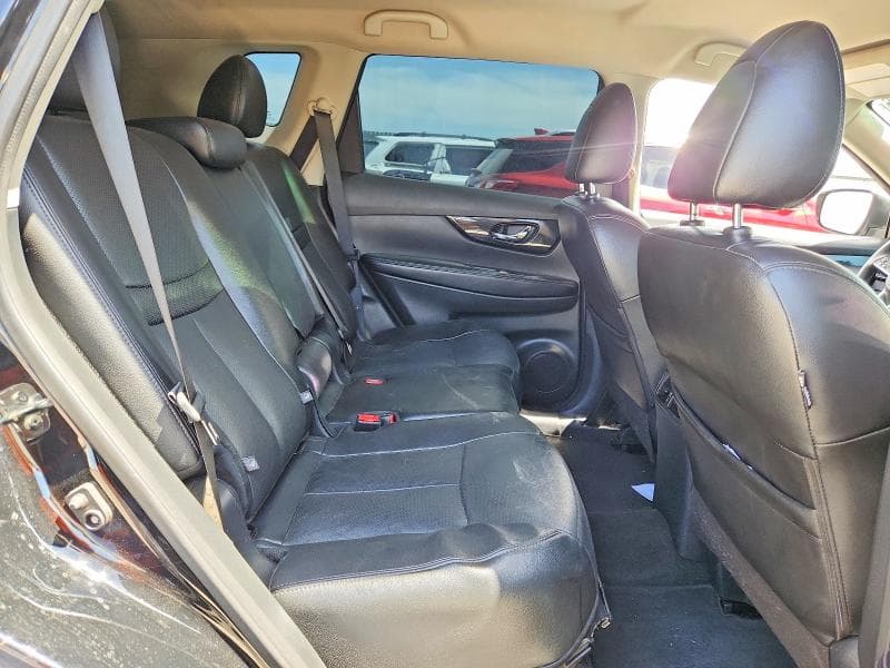 2019 NISSAN ROGUE SL 11