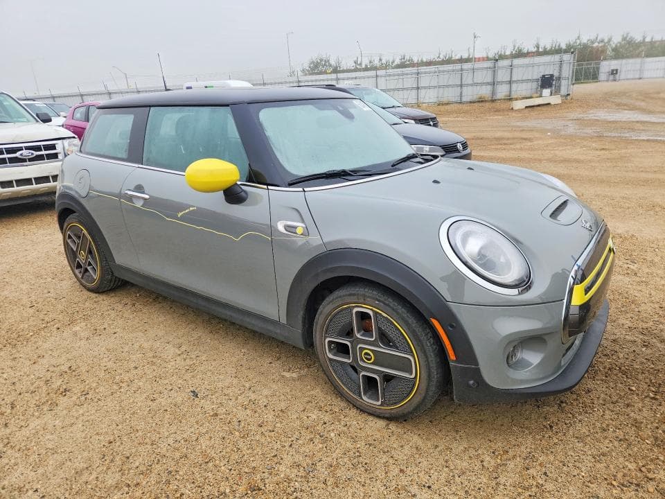 2021 MINI COOPER SE 4