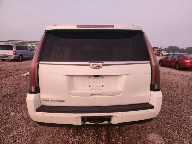 2017 CADILLAC ESCALADE LUXURY 6