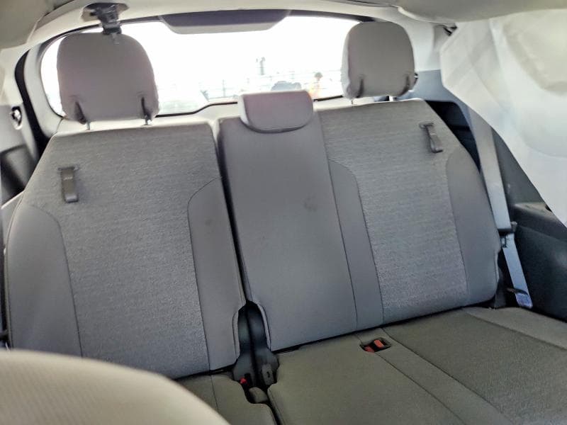 2025 TOYOTA SIENNA LE 8-PASSENGER 10