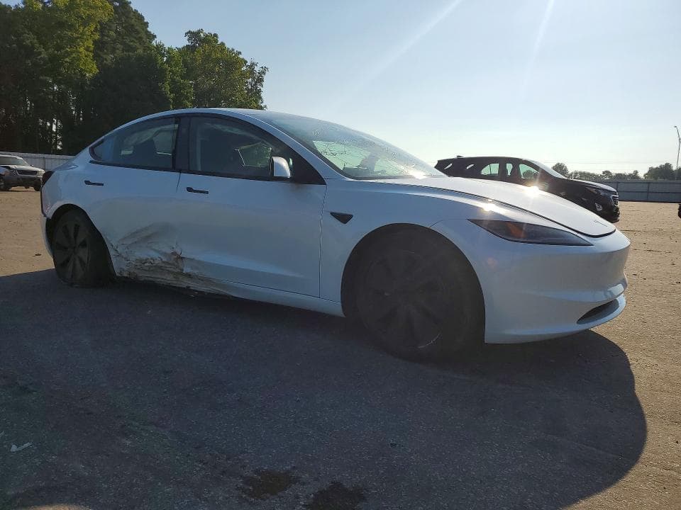 2024 TESLA MODEL 3 4