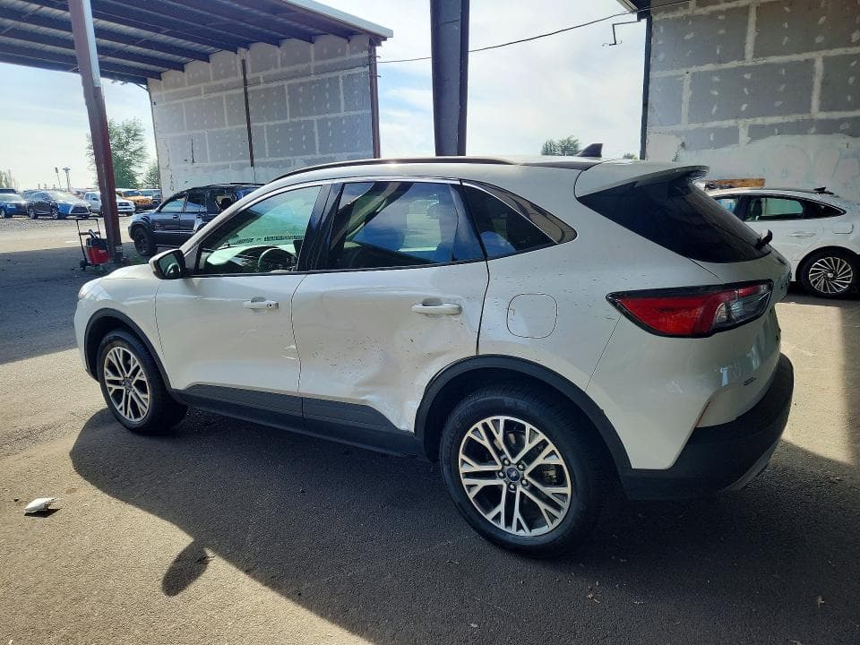 2021 FORD ESCAPE SEL 2