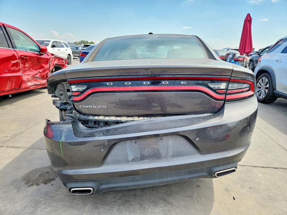 2022 DODGE CHARGER SXT 6